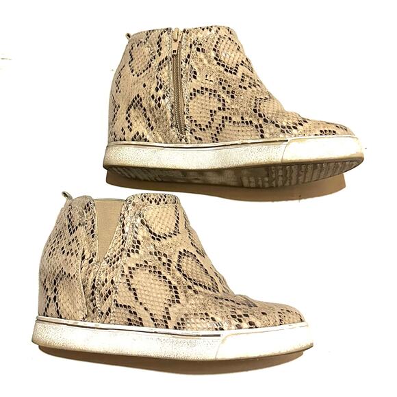 Sugar Animal Print Wedge Sneaker Booties Women's Size 8 - Picture 4 of 7